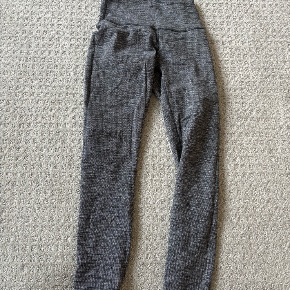 Gray Lululemon Wunder Under size 4